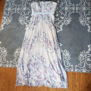 Sleeveless Floral Gown